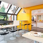 Ibis Abbeville