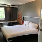 Ibis Hotel 3*