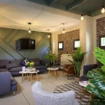 Ibis Hotel 3*