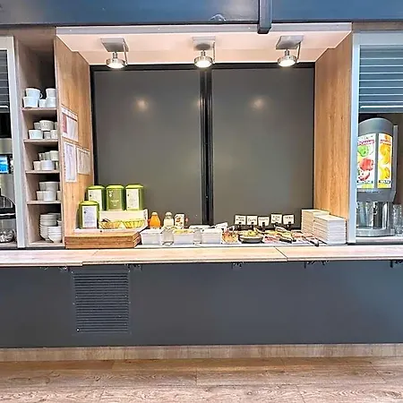 Ibis 3*