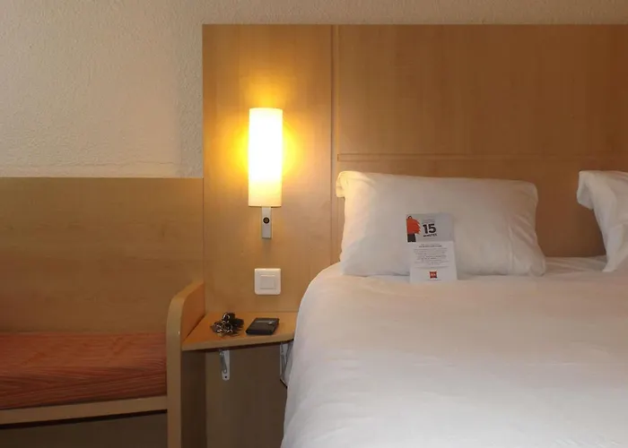 Ibis Hotel 3*